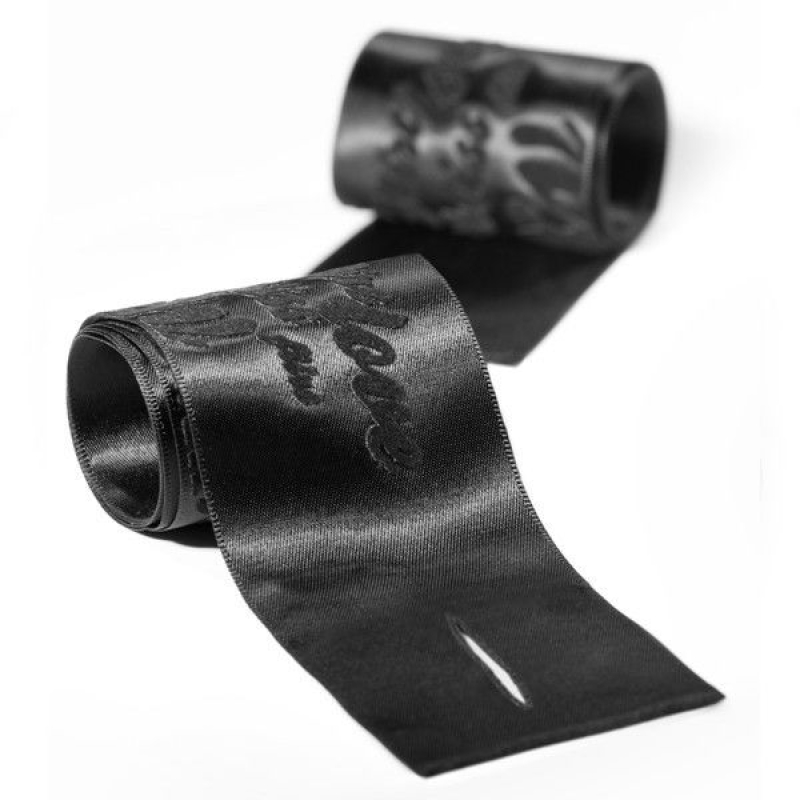 Alternative view of BIJOUX - LES PETITS BONBONS SENSUAL SILKY HANDCUFFS